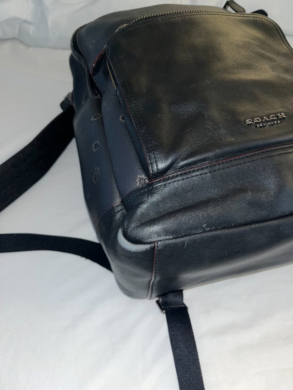 Graham Backpack with Spikey Diamond Print - Black - Picture 3 of 8